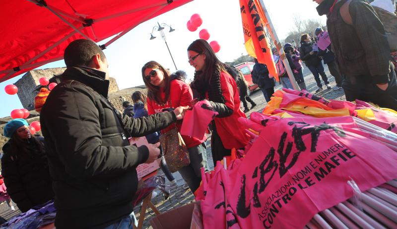 Riccardo e Jasmine, il volontariato con Libera per imparare dagli sbagli